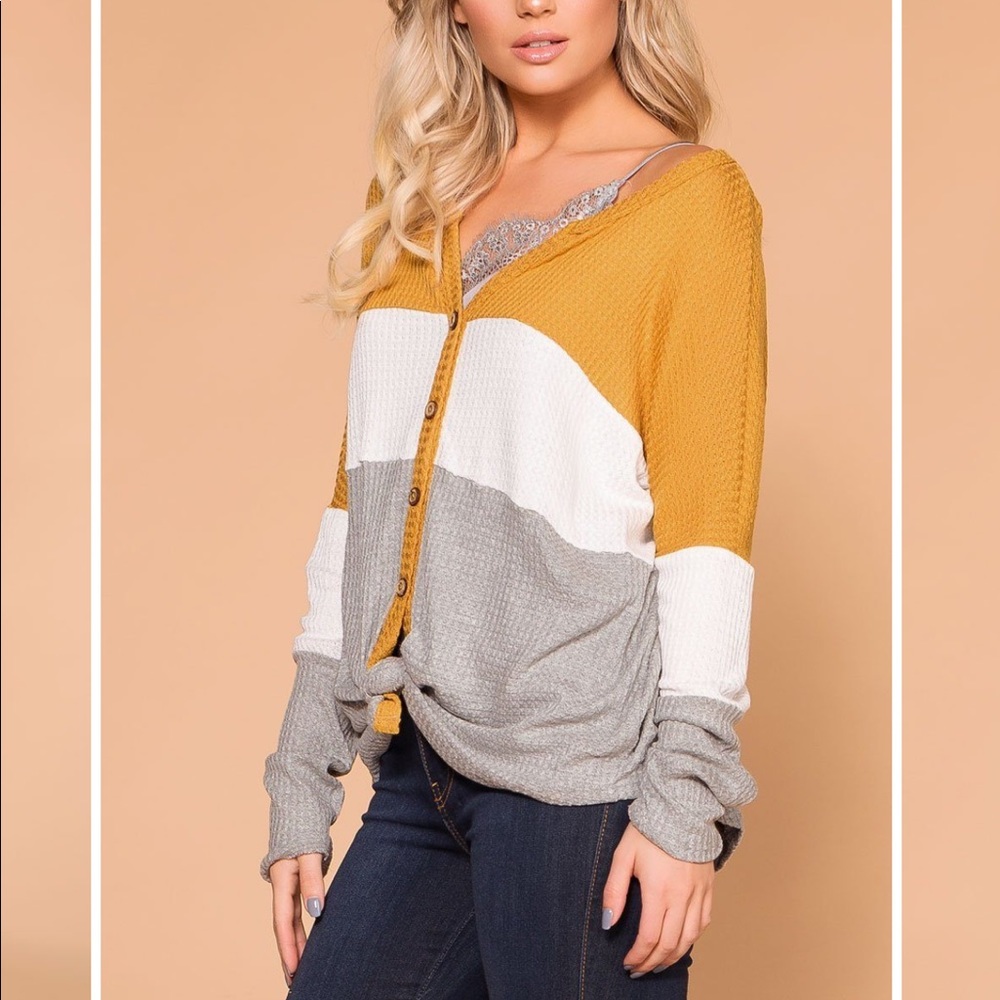 SHOPPRICELESS Off the shoulder Sweater